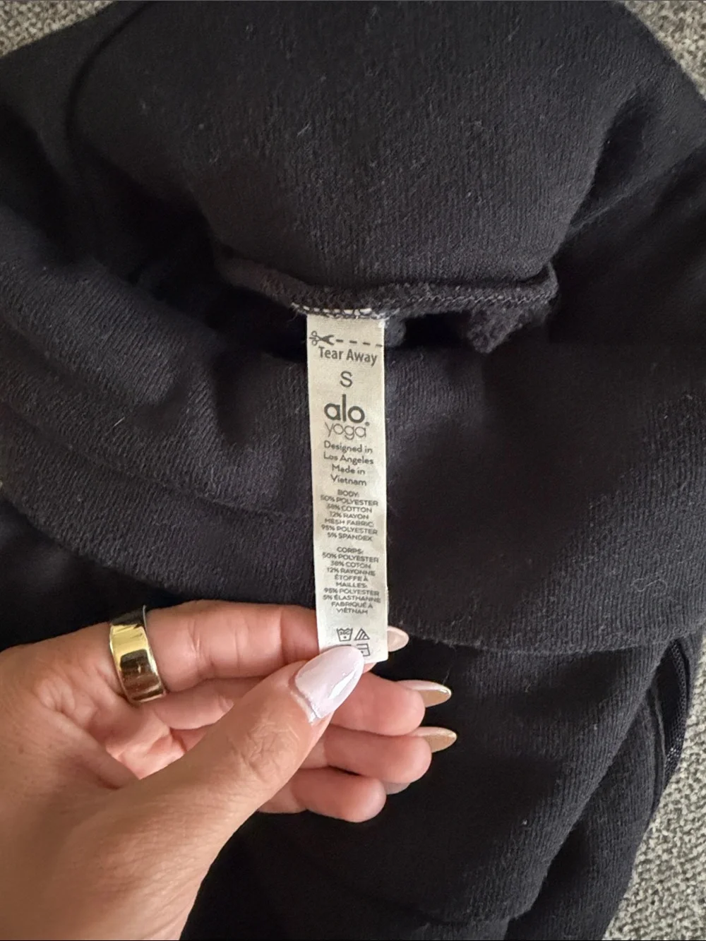 ALO Yoga Black Cropped Funnel Neck Sweatshirt